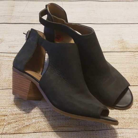 Lucky Brand Shoes - Lucky Brand Open Toe Booties